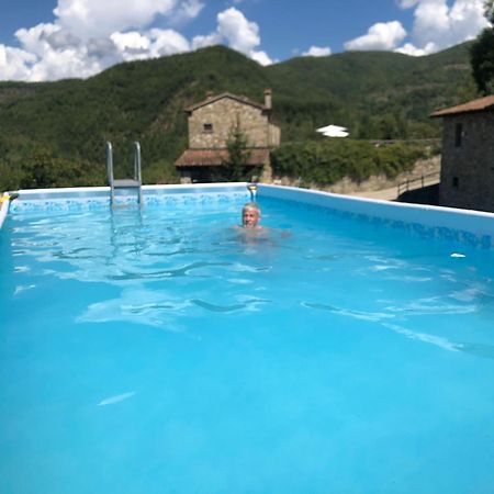 Vila Le Chianine Dei Tognoli Gragnola Exteriér fotografie