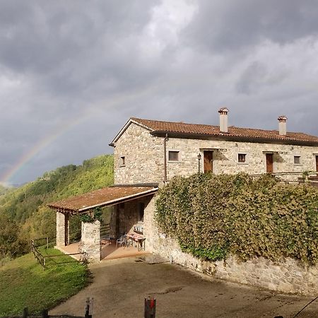 Vila Le Chianine Dei Tognoli Gragnola Exteriér fotografie