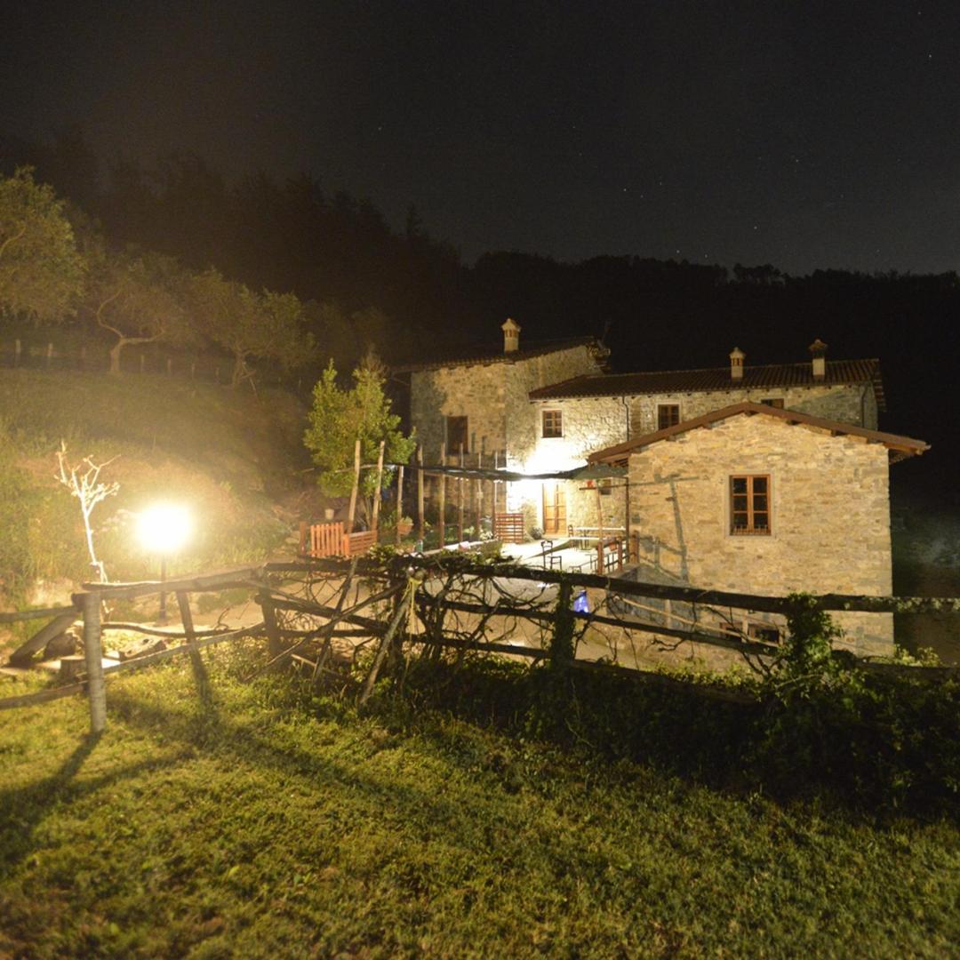 Vila Le Chianine Dei Tognoli Gragnola Exteriér fotografie